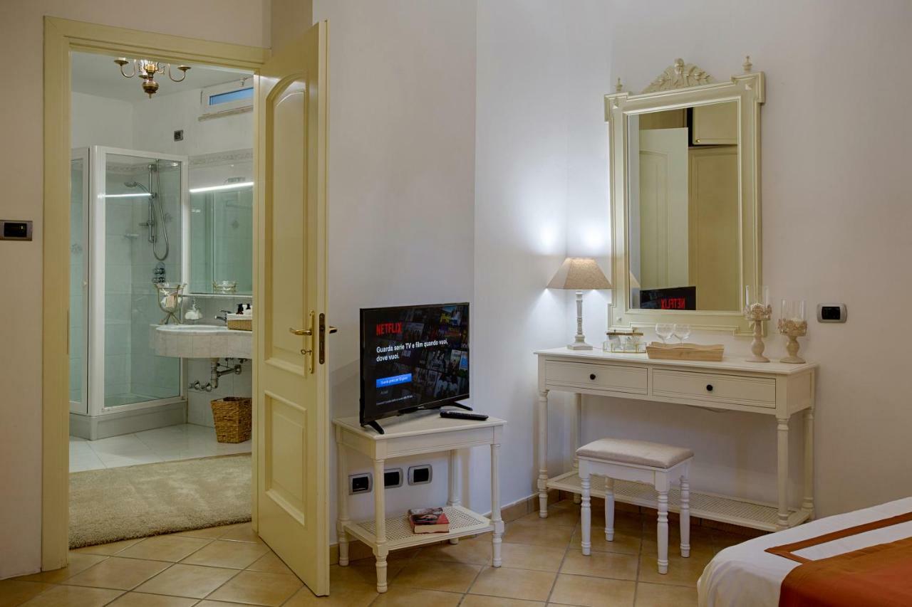Villa Spartano Sant'Agata Sui Due Golfi Massalubrense Massa Lubrense Buitenkant foto